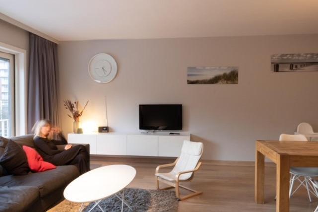 Appartement Nieuwpoort-Bad Met Garage Exteriér fotografie